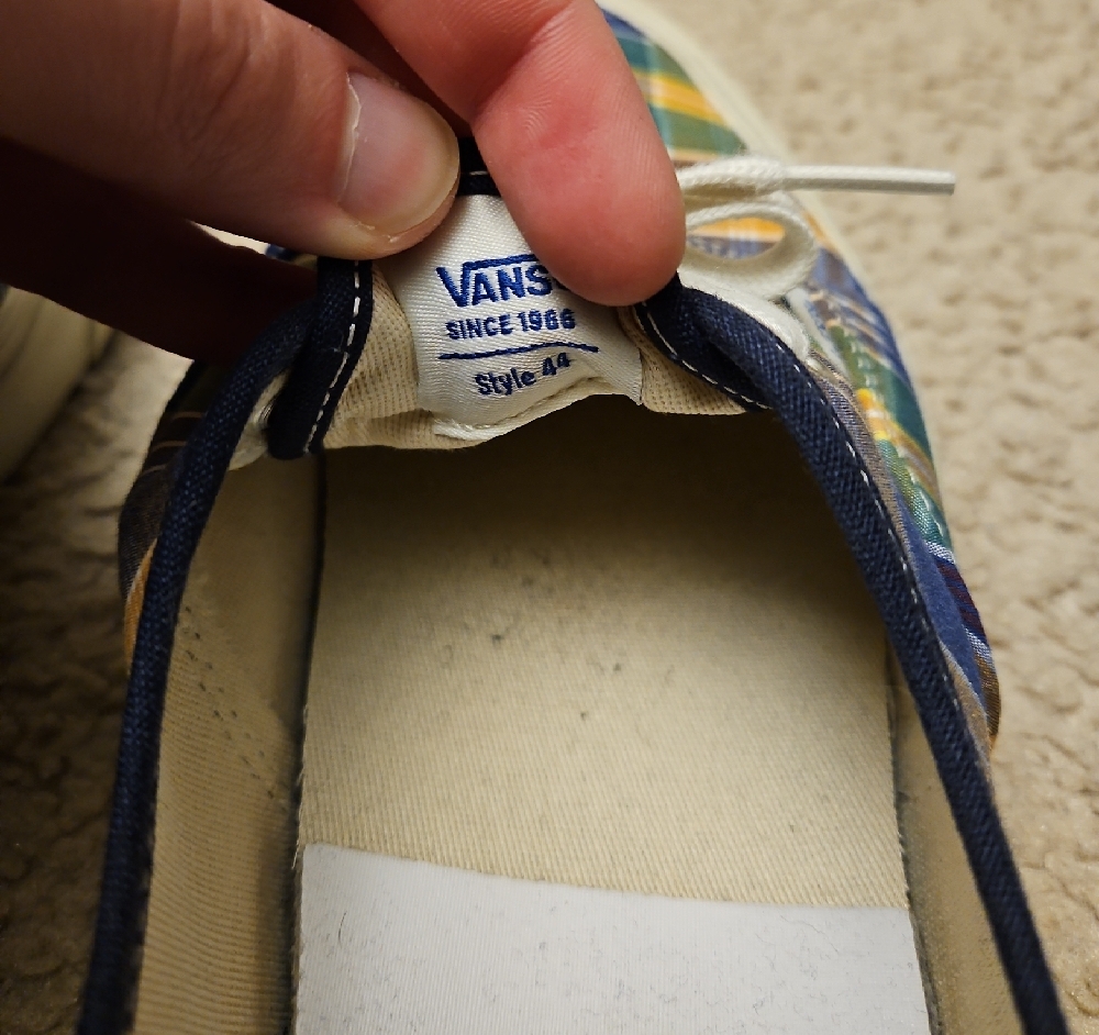 Vans Plaid Men's Sneakers - Picture 5 of 7